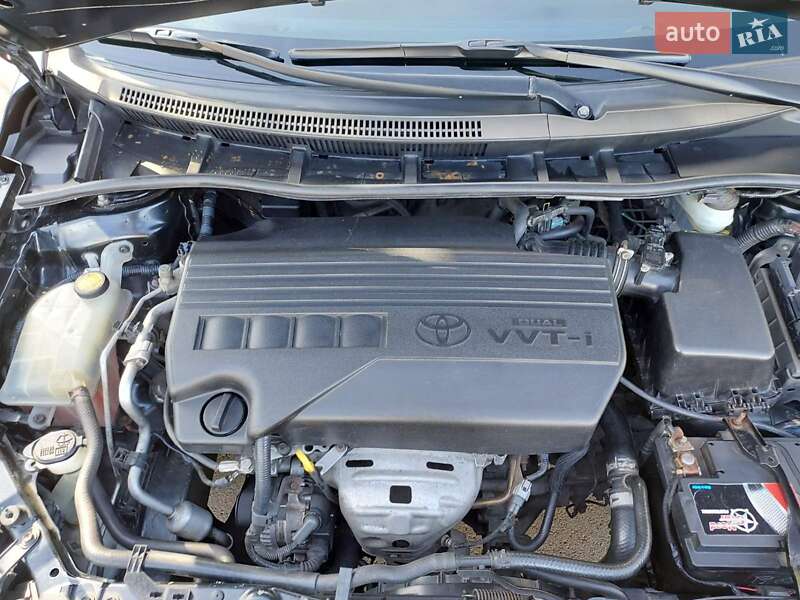 Седан Toyota Corolla 2011 в Киеве