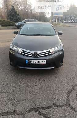 Седан Toyota Corolla 2015 в Одессе