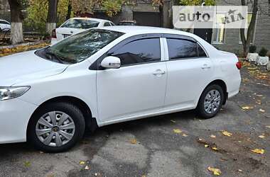 Седан Toyota Corolla 2013 в Києві