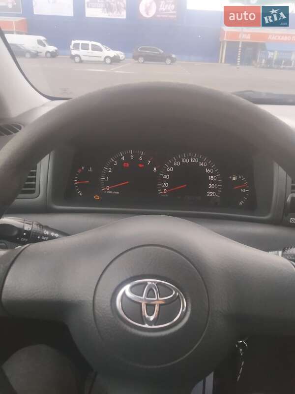 Седан Toyota Corolla 2006 в Луцке фото 15 Седан Toyota Corolla 2006 в Луцке
