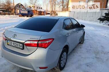 Седан Toyota Corolla 2013 в Чернігові