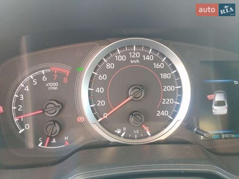 Седан Toyota Corolla 2019 в Черновцах