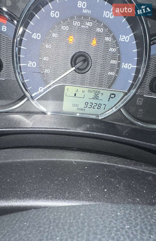 Седан Toyota Corolla 2014 в Києві