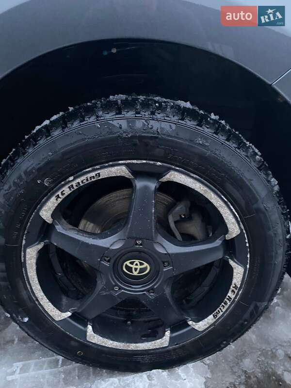Седан Toyota Corolla 2014 в Полтаві
