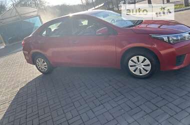 Седан Toyota Corolla 2014 в Києві