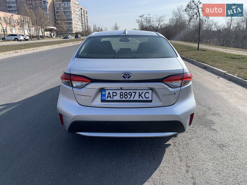 Седан Toyota Corolla 2019 в Запорожье