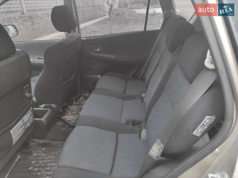 Універсал Toyota Corolla 2002 в Кам'янському