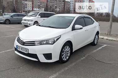 Седан Toyota Corolla 2016 в Чернигове