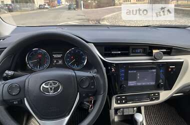 Седан Toyota Corolla 2017 в Одесі