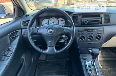 Седан Toyota Corolla 2003 в Києві