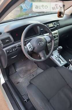 Седан Toyota Corolla 2005 в Кривом Роге