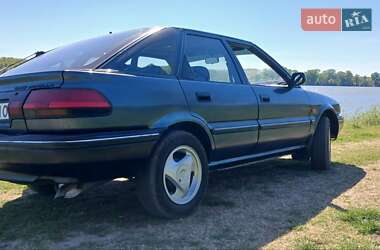 Хэтчбек Toyota Corolla 1988 в Рени