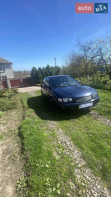 Хэтчбек Toyota Corolla 1999 в Ходорове