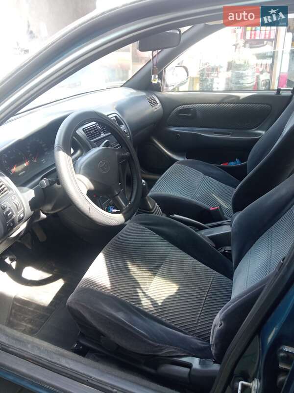 Хетчбек Toyota Corolla 1995 в Одесі