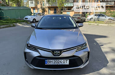 Седан Toyota Corolla 2020 в Одессе