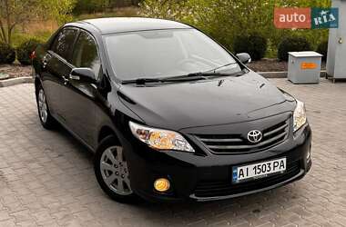 Седан Toyota Corolla 2011 в Киеве