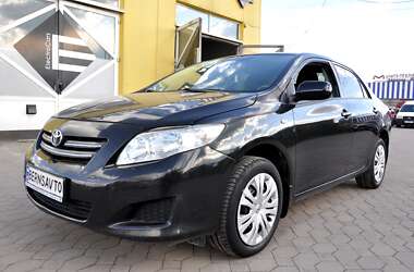 Седан Toyota Corolla 2008 в Львове