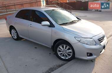 Седан Toyota Corolla 2008 в Сумах