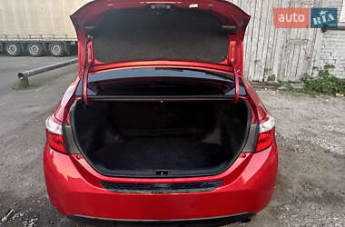 Седан Toyota Corolla 2014 в Киеве