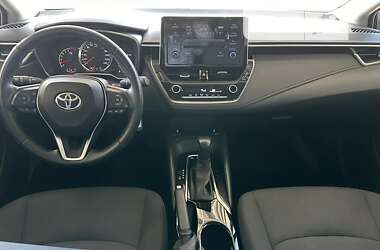 Седан Toyota Corolla 2019 в Киеве