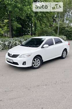 Седан Toyota Corolla 2012 в Дніпрі