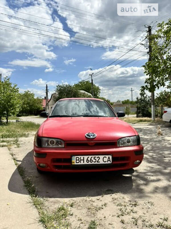 Хетчбек Toyota Corolla 1994 в Ізмаїлі