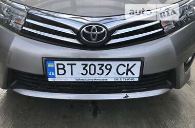 Седан Toyota Corolla 2014 в Мукачево