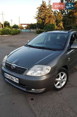 Универсал Toyota Corolla 2004 в 