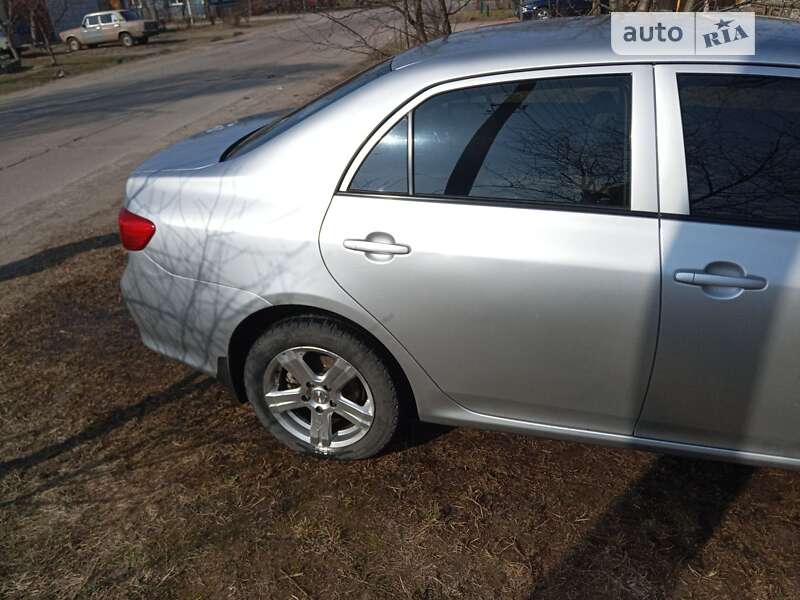 Седан Toyota Corolla 2007 в Шостке