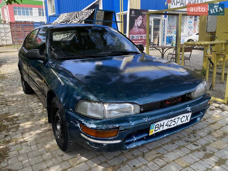 Седан Toyota Corolla 1996 в Одессе