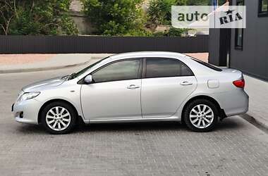 Седан Toyota Corolla 2010 в Одесі