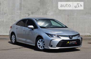 Седан Toyota Corolla 2019 в Києві