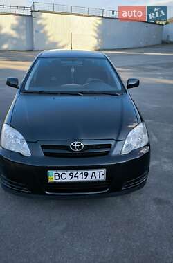 Хэтчбек Toyota Corolla 2006 в 