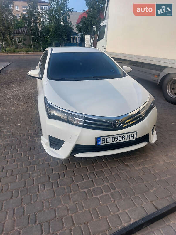Toyota Corolla 2013