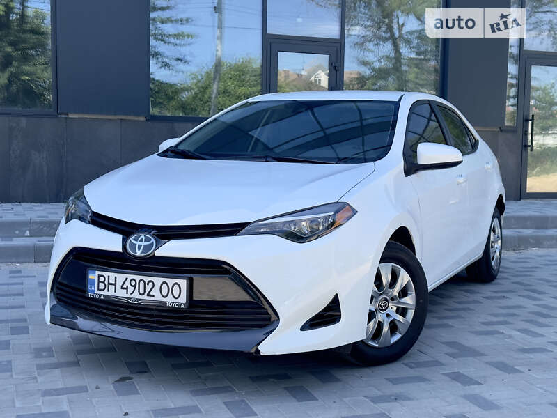 Седан Toyota Corolla 2018 в Одессе