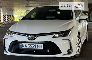 Седан Toyota Corolla 2020 в Харкові