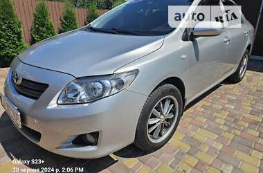 Седан Toyota Corolla 2007 в Киеве