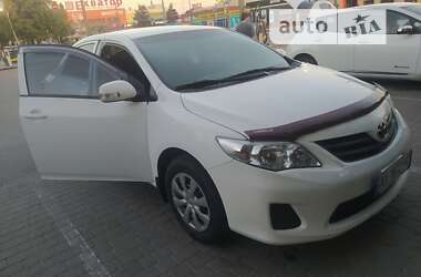 Седан Toyota Corolla 2010 в Києві