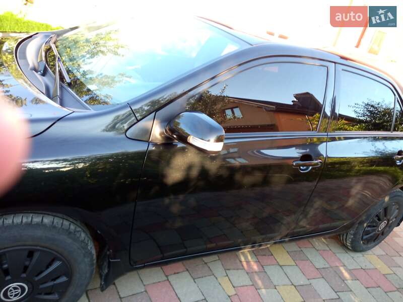 Седан Toyota Corolla 2012 в Львове фото 12 Седан Toyota Corolla 2012 в Львове