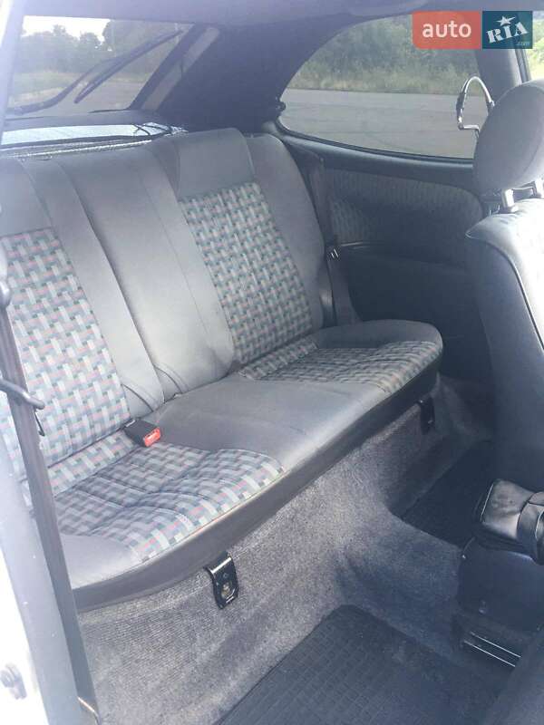 Хэтчбек Toyota Corolla 1995 в Березовке
