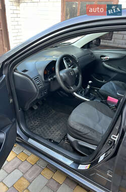 Седан Toyota Corolla 2012 в 