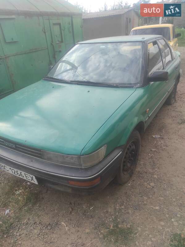 Хетчбек Toyota Corolla 1989 в Миколаївці