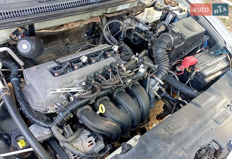 Седан Toyota Corolla 2004 в Харкові