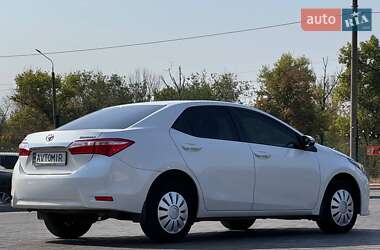 Седан Toyota Corolla 2014 в Запоріжжі