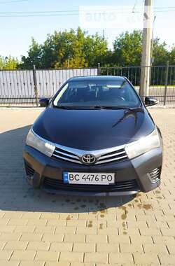 Седан Toyota Corolla 2013 в Луцьку