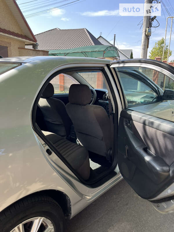Седан Toyota Corolla 2002 в Одессе