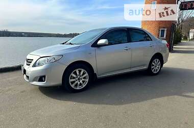 Седан Toyota Corolla 2007 в Кропивницькому