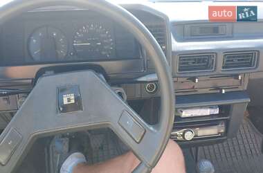 Седан Toyota Corolla 1987 в 