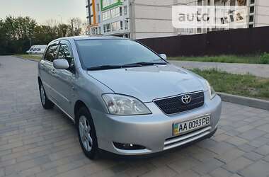 Хэтчбек Toyota Corolla 2003 в Киеве