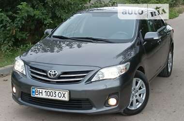 Седан Toyota Corolla 2013 в Одессе